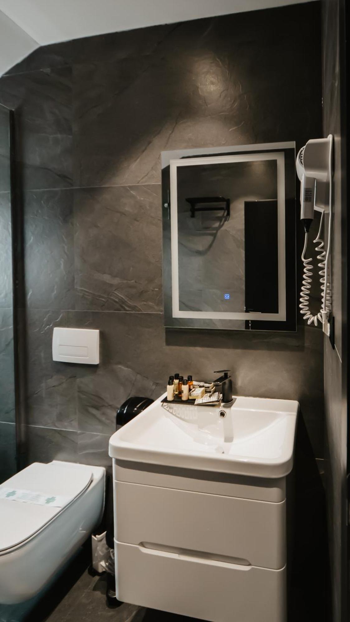 Baz'Hur Boutique Hotel Kukes Eksteriør bilde